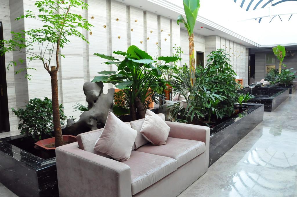 Baotou West Lake Hotel Экстерьер фото