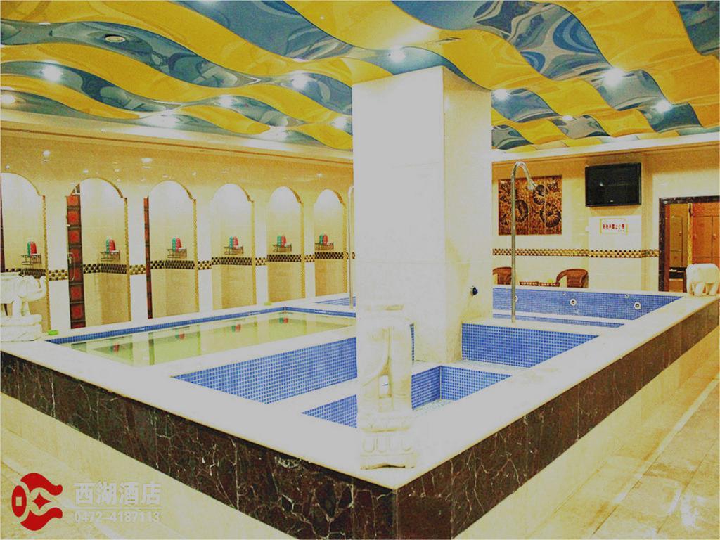 Baotou West Lake Hotel Экстерьер фото