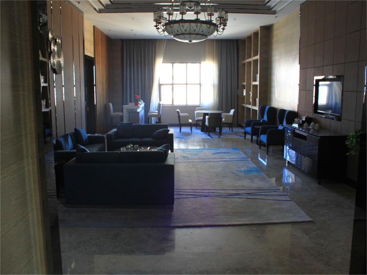 Baotou West Lake Hotel Номер фото
