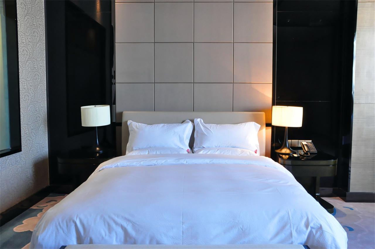 Baotou West Lake Hotel Экстерьер фото